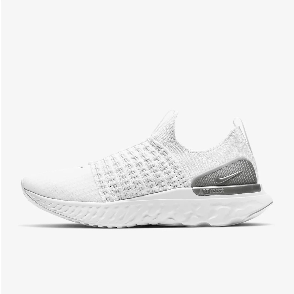 New Women’s Nike React Phantom Run Flyknit 2 Running Shoes - Size 7